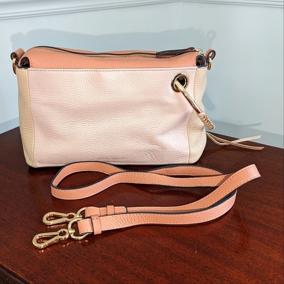 Vince Camuto Handbags - Vince Camuto NWOT Crossbody Bag